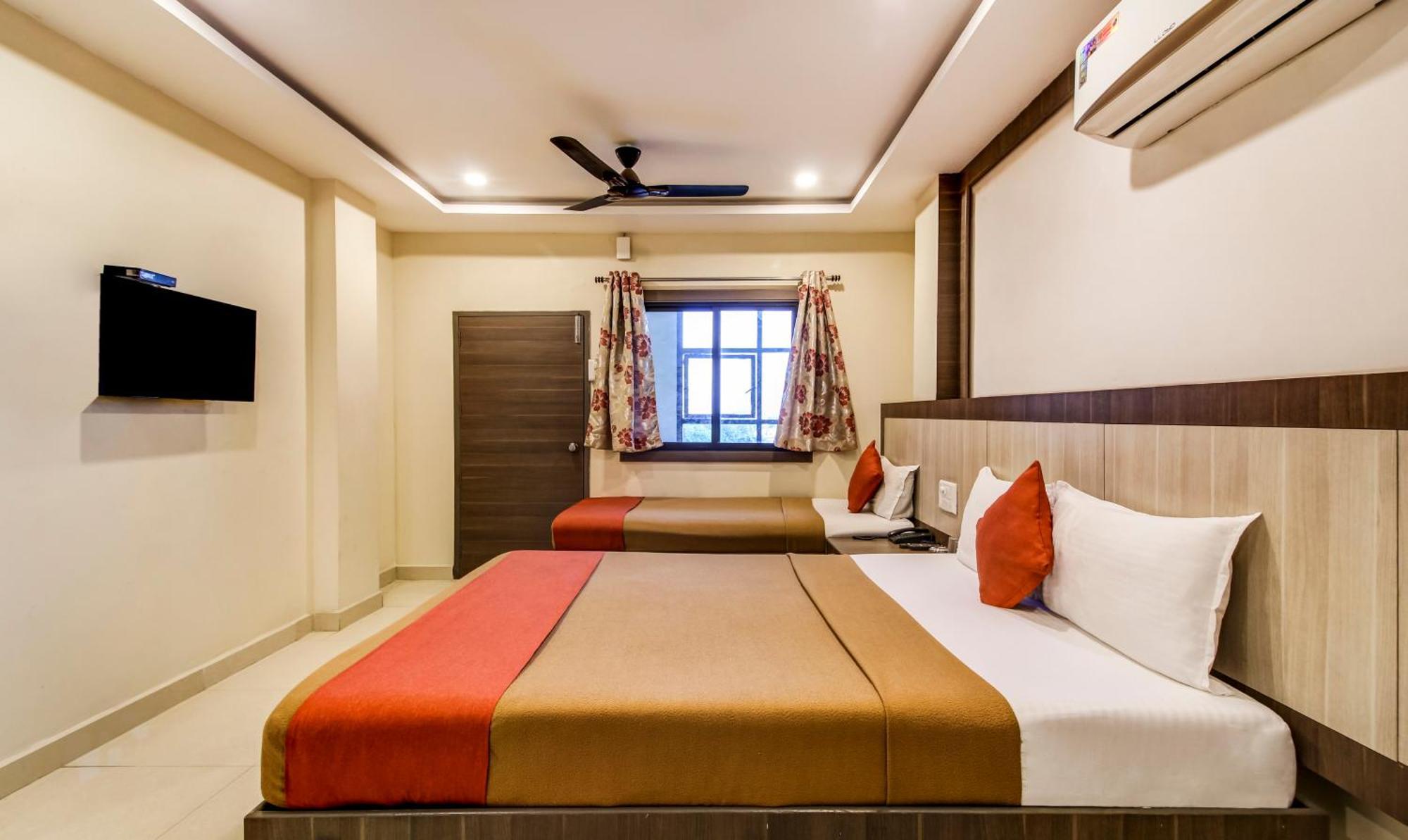 Lodge Neem Tree Hyderabad Airport *