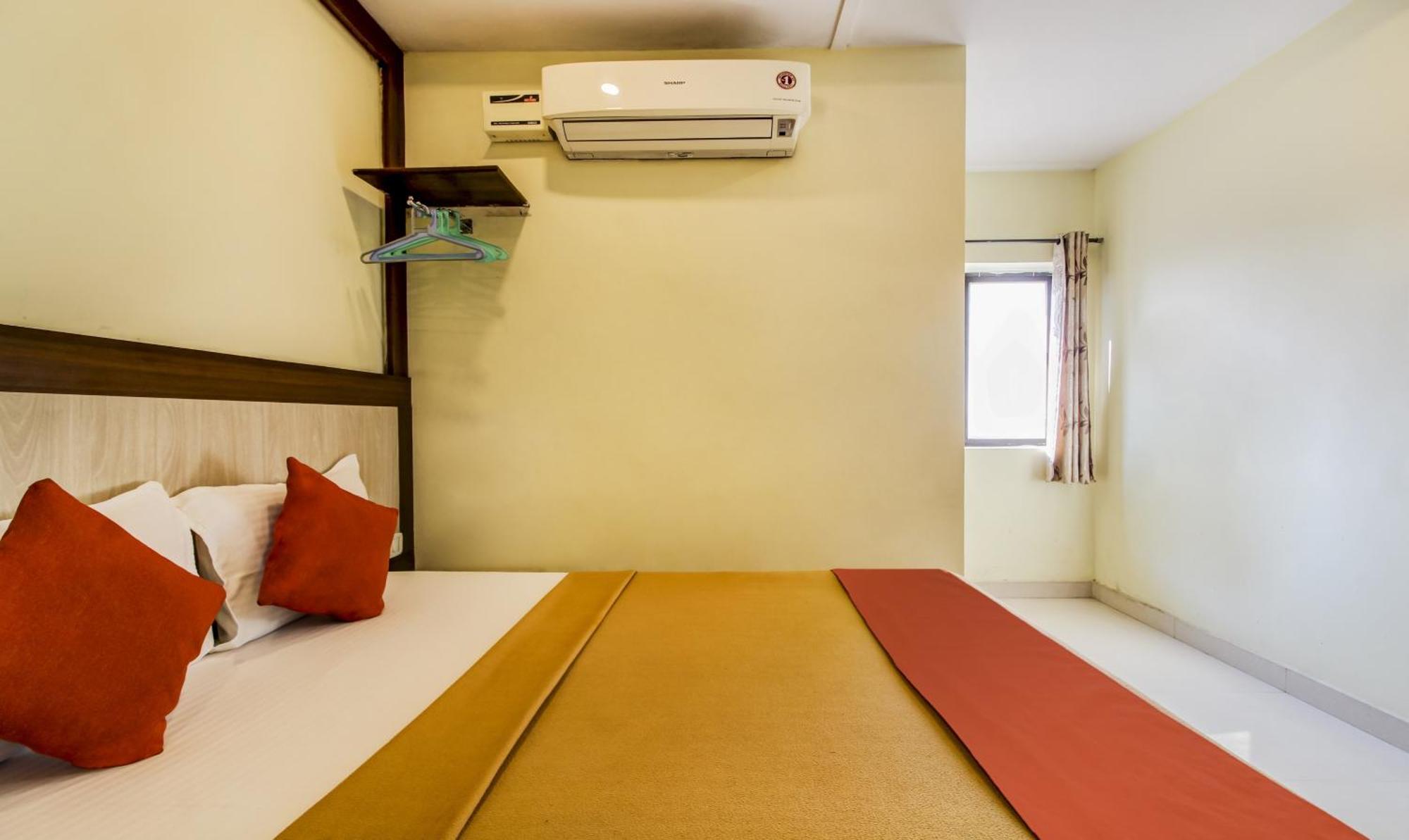 Lodge Neem Tree Hyderabad Airport Shamshabad