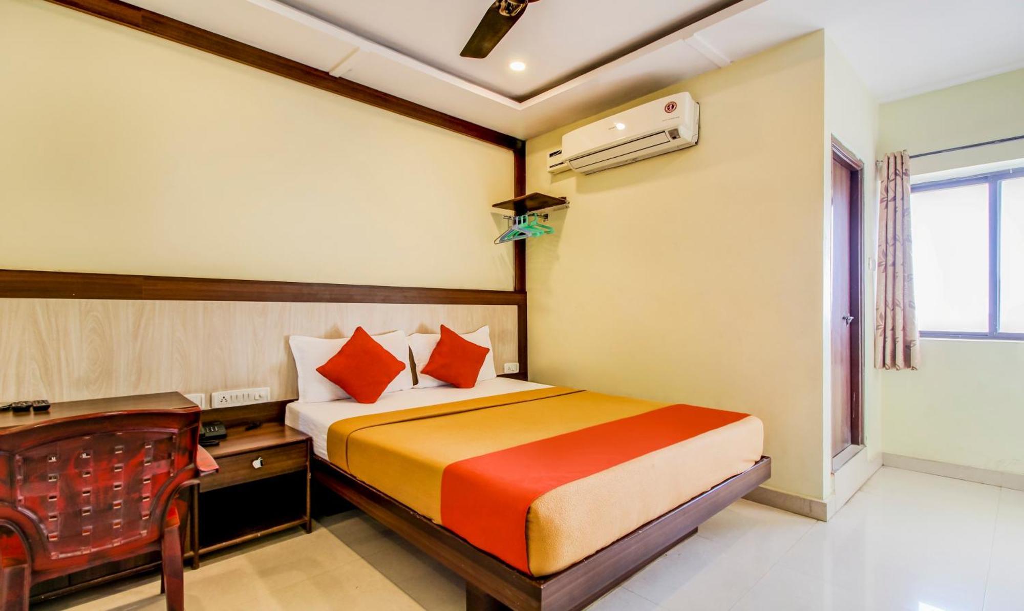Lodge Neem Tree Hyderabad Airport Shamshabad